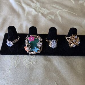 4 Gorgeous Rings Set Lot!